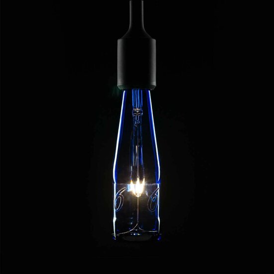 LED Blau Bier Gloeilamp 3,5W E27 Dimbaar 3600K aan