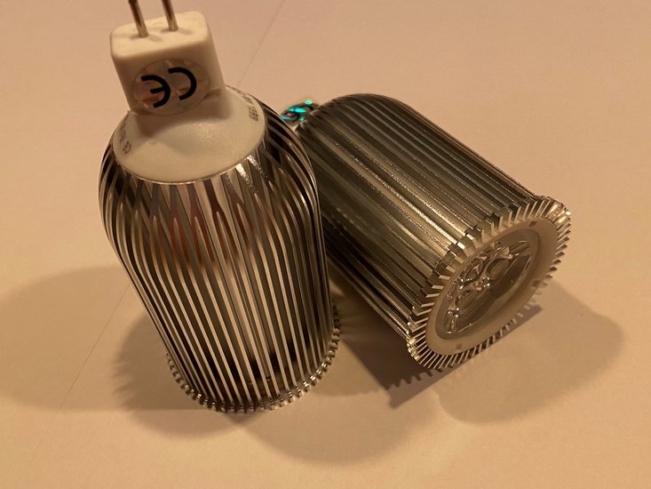 MR16 LED Spot 12-24V | 9W 3000K (warm wit) - Afbeelding 2