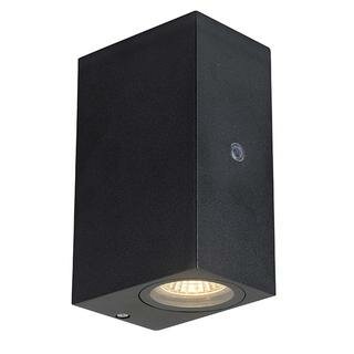 Zwarte buitenwandlamp met twee GU10 fittingen en schemersensor