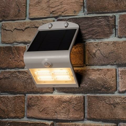 Solare Außenleuchte 400lm 3000K Weiß mit IP65 Schutzklasse Beispiel