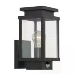Zwarte Boston buitenwandlamp met bewegingssensor