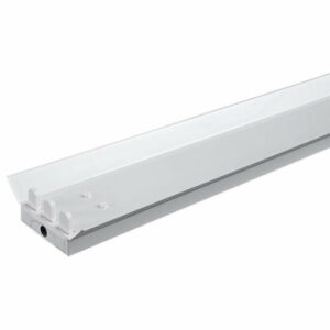 Wit IP22 reflectorarmatuur voor drie T8 LED TL-buizen van 150 cm
