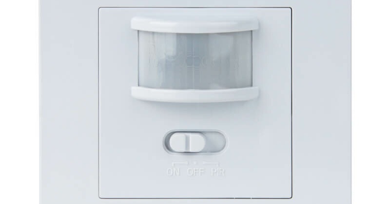 Wandsensor met lens en bedieningsschakelaar
